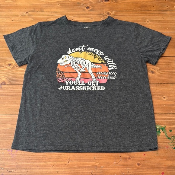 SHEIN Gray and Orange Graphic Short Sleeve Tee women’s large - Picture 1 of 7